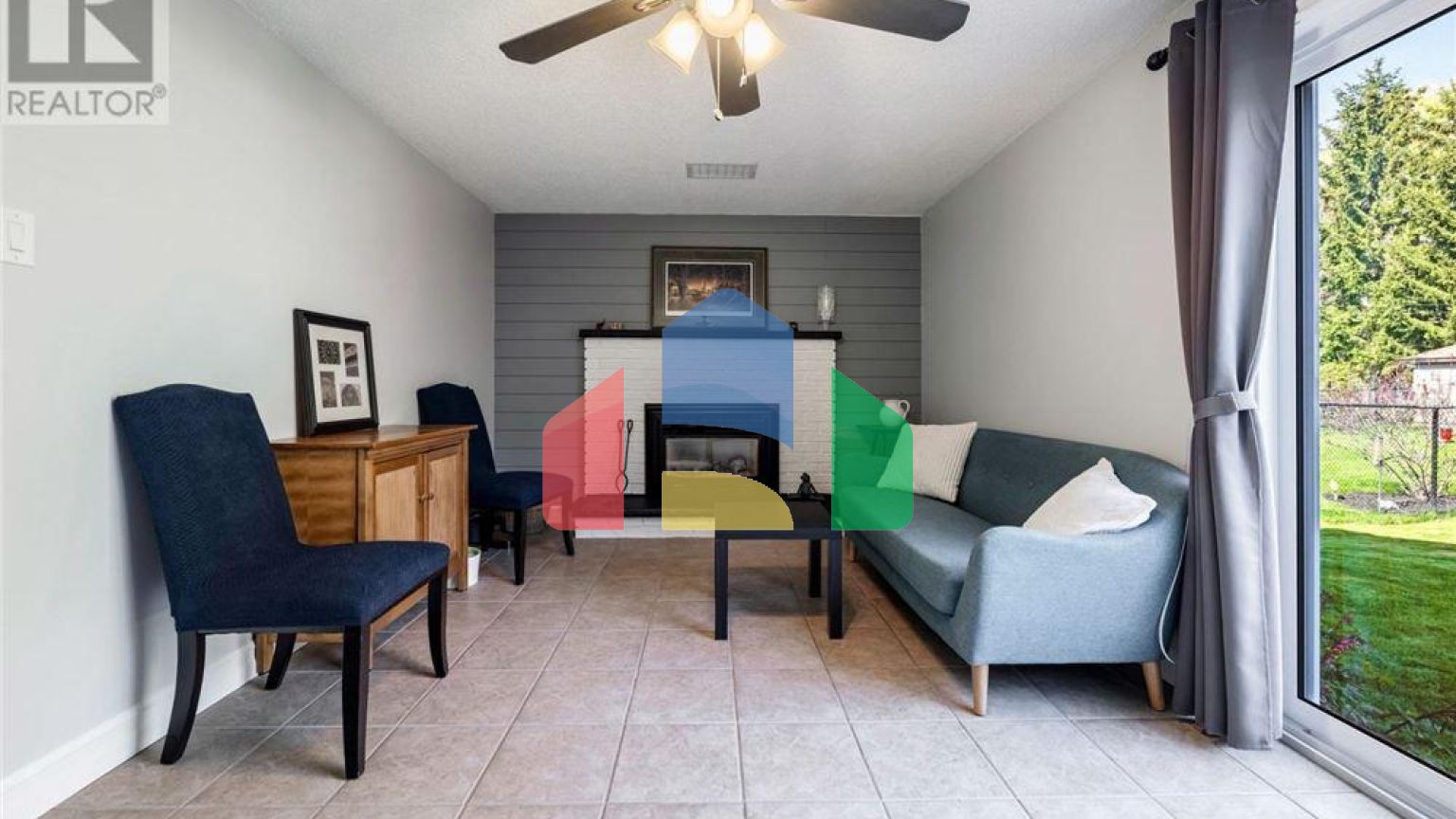 Residential - Single Family Home - Orangeville, Canada - Canada