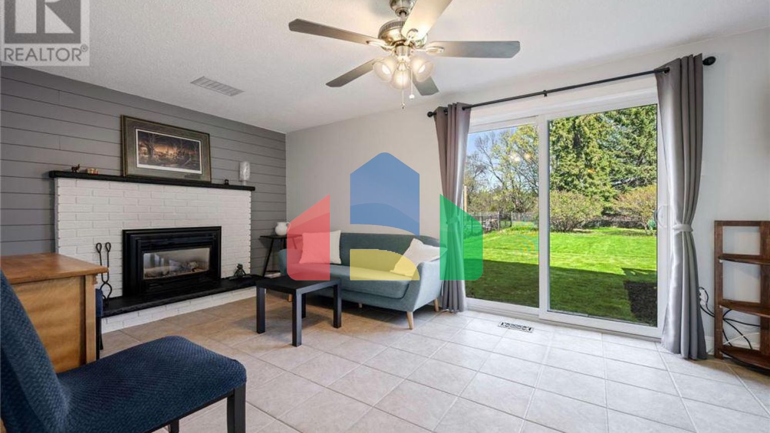 Residential - Single Family Home - Orangeville, Canada - Canada