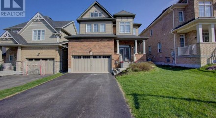 Residential - Single Family Home - Orangeville, Canada - Canada