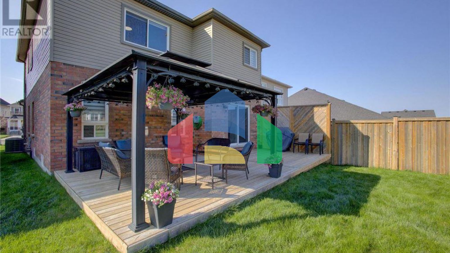 Residential - Single Family Home - Orangeville, Canada - Canada