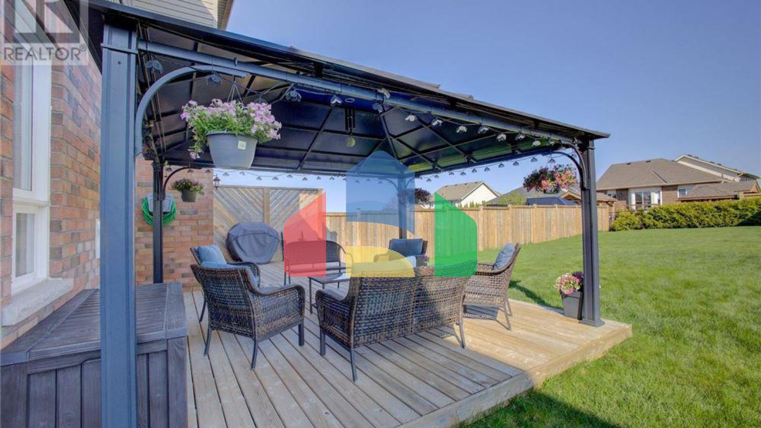 Residential - Single Family Home - Orangeville, Canada - Canada