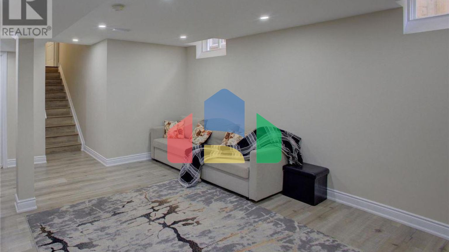 Residential - Single Family Home - Orangeville, Canada - Canada