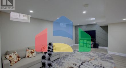 Residential - Single Family Home - Orangeville, Canada - Canada