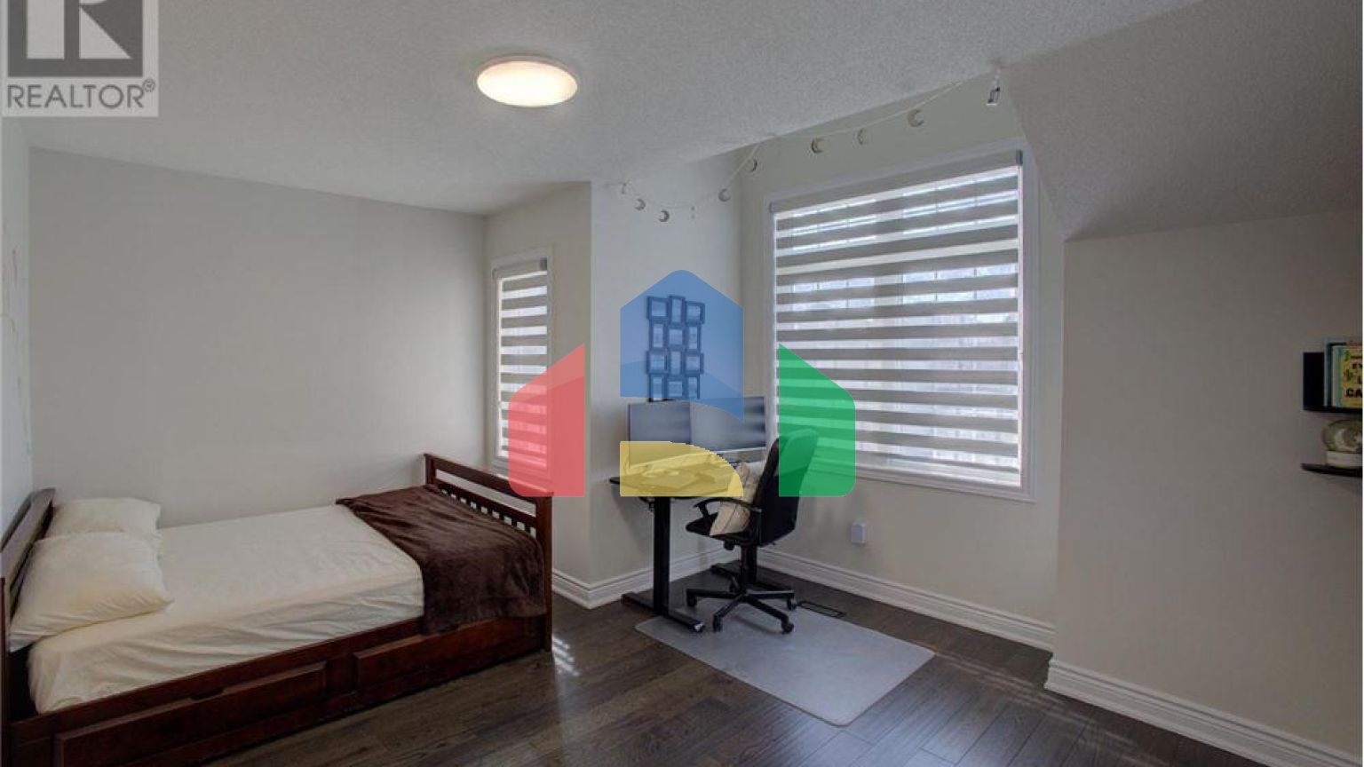 Residential - Single Family Home - Orangeville, Canada - Canada