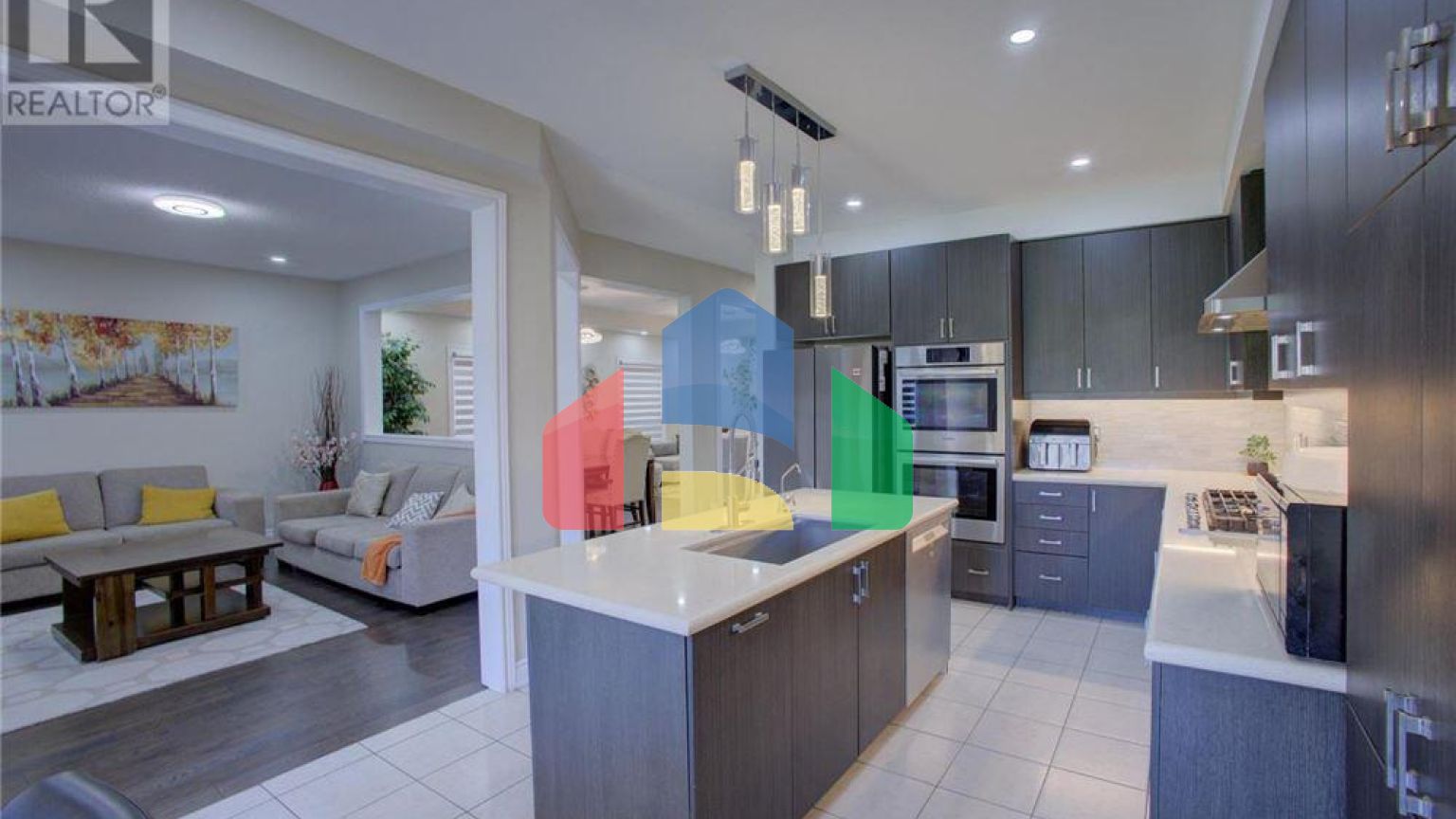 Residential - Single Family Home - Orangeville, Canada - Canada