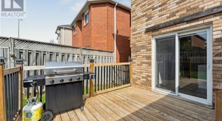 Residential - Single Family Home - Orangeville, Canada - Canada