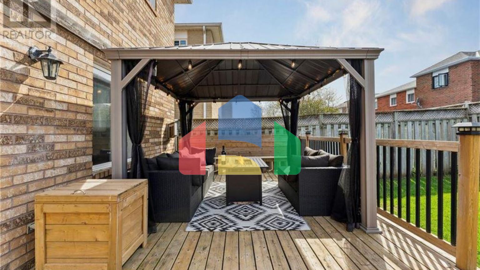 Residential - Single Family Home - Orangeville, Canada - Canada