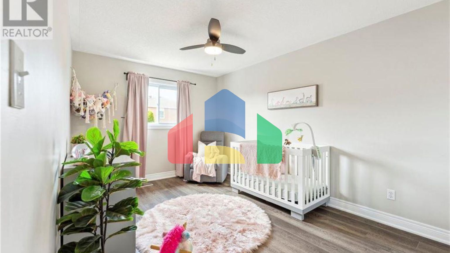 Residential - Single Family Home - Orangeville, Canada - Canada