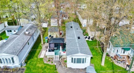 Residential - Mobile Home - Maple Grove, Canada - Canada