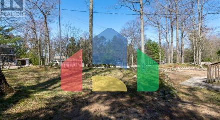 Residential - Single Family Home - Tiny, Canada - Canada