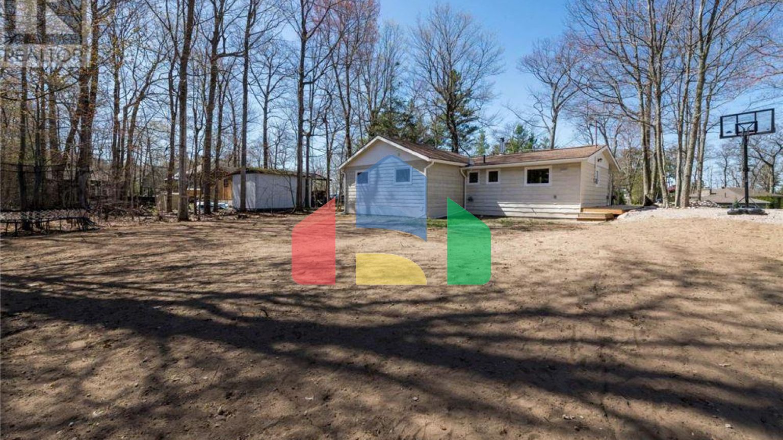 Residential - Single Family Home - Tiny, Canada - Canada