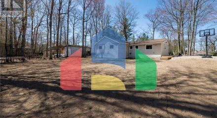 Residential - Single Family Home - Tiny, Canada - Canada