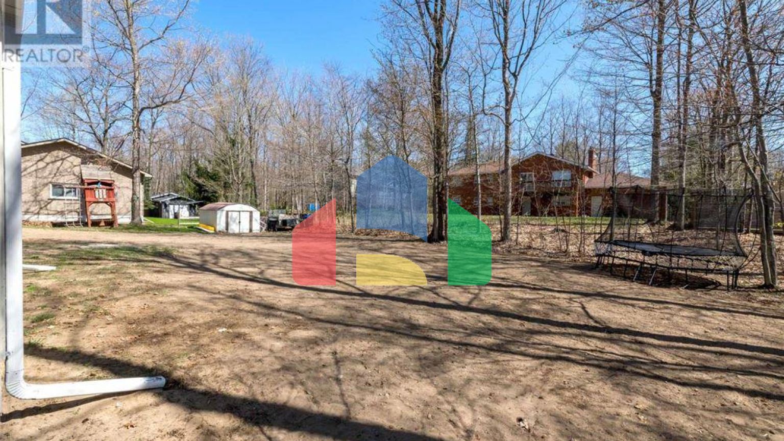 Residential - Single Family Home - Tiny, Canada - Canada