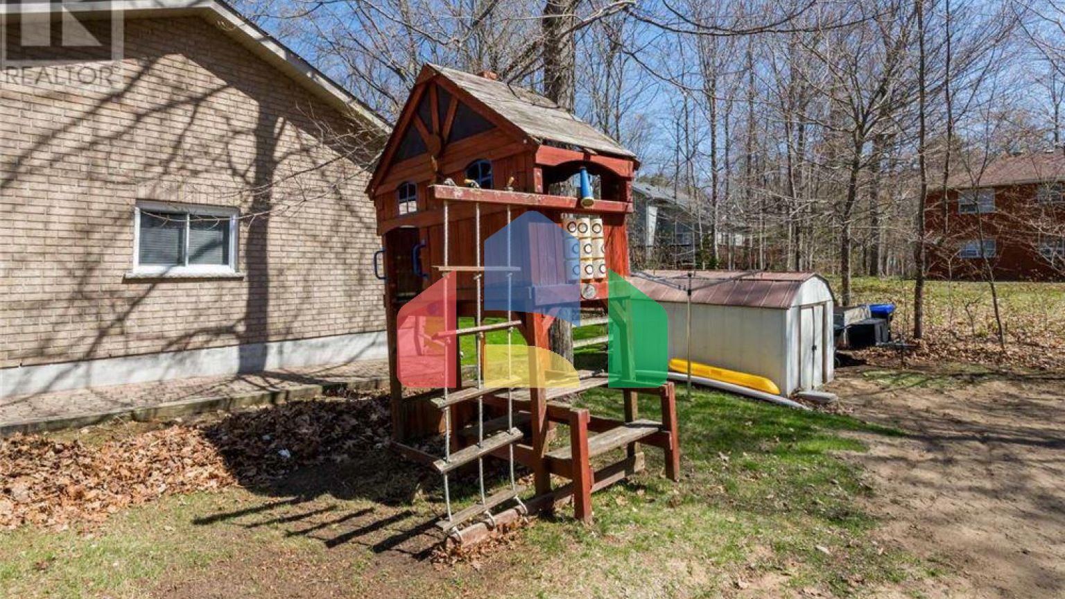 Residential - Single Family Home - Tiny, Canada - Canada