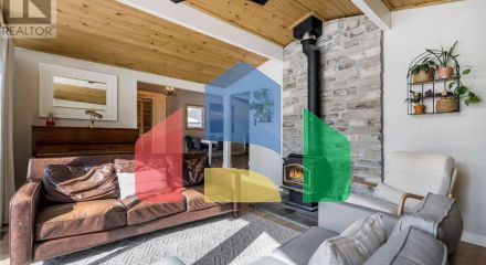 Residential - Single Family Home - Tiny, Canada - Canada