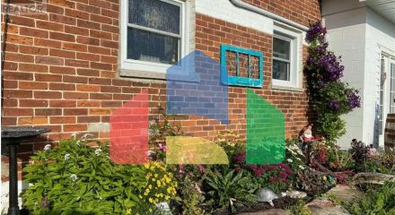 Residential - Single Family Home - Tiny, Canada - Canada