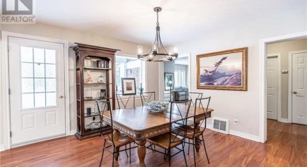 Residential - Single Family Home - Tiny, Canada - Canada
