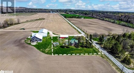 Residential - Single Family Home - Tiny, Canada - Canada