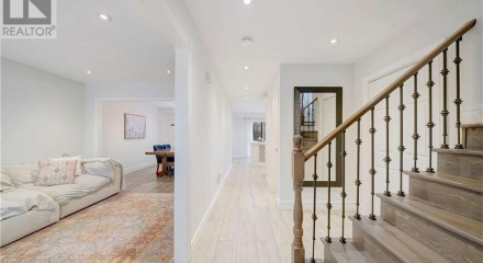Residential - Single Family Home - Stoney Creek, Canada - Canada