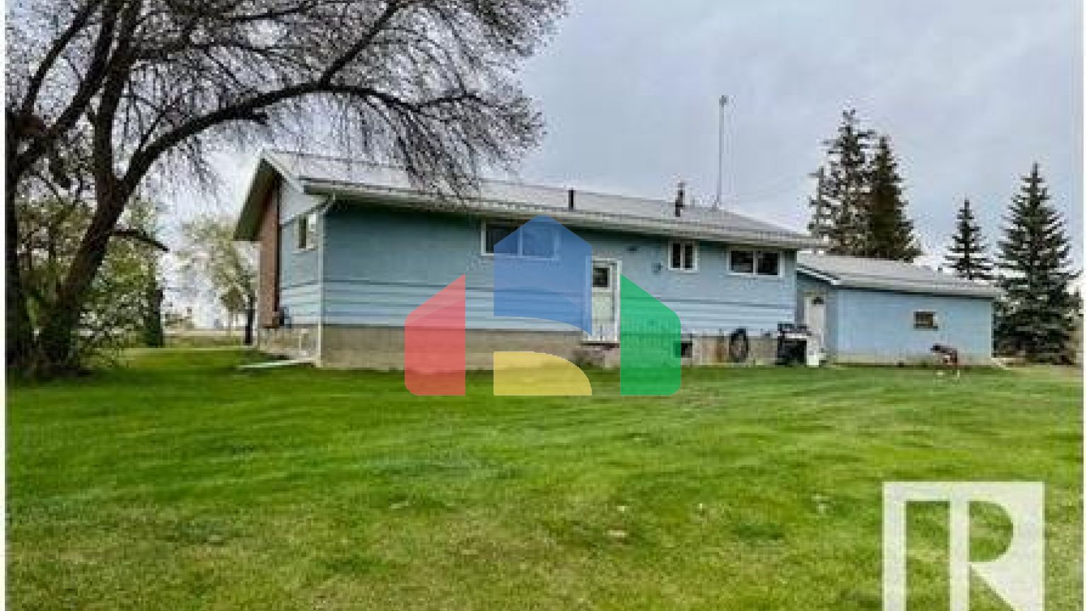 Residential - Single Family Home - Mundare, Canada - Canada