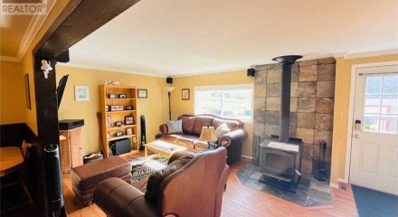 Residential - Single Family Home - Cremona, Canada - Canada