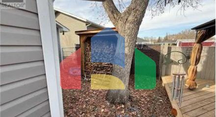 Residential - Single Family Home - Drumheller, Canada - Canada