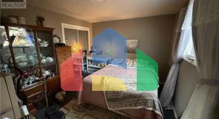 Residential - Single Family Home - Drumheller, Canada - Canada