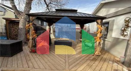 Residential - Single Family Home - Drumheller, Canada - Canada