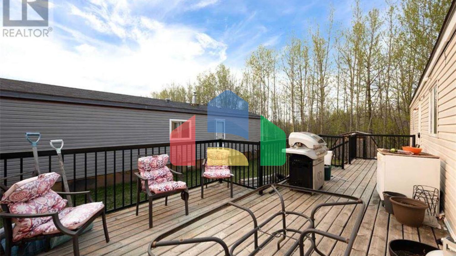 Residential - Single Family Home - Boyle, Canada - Canada