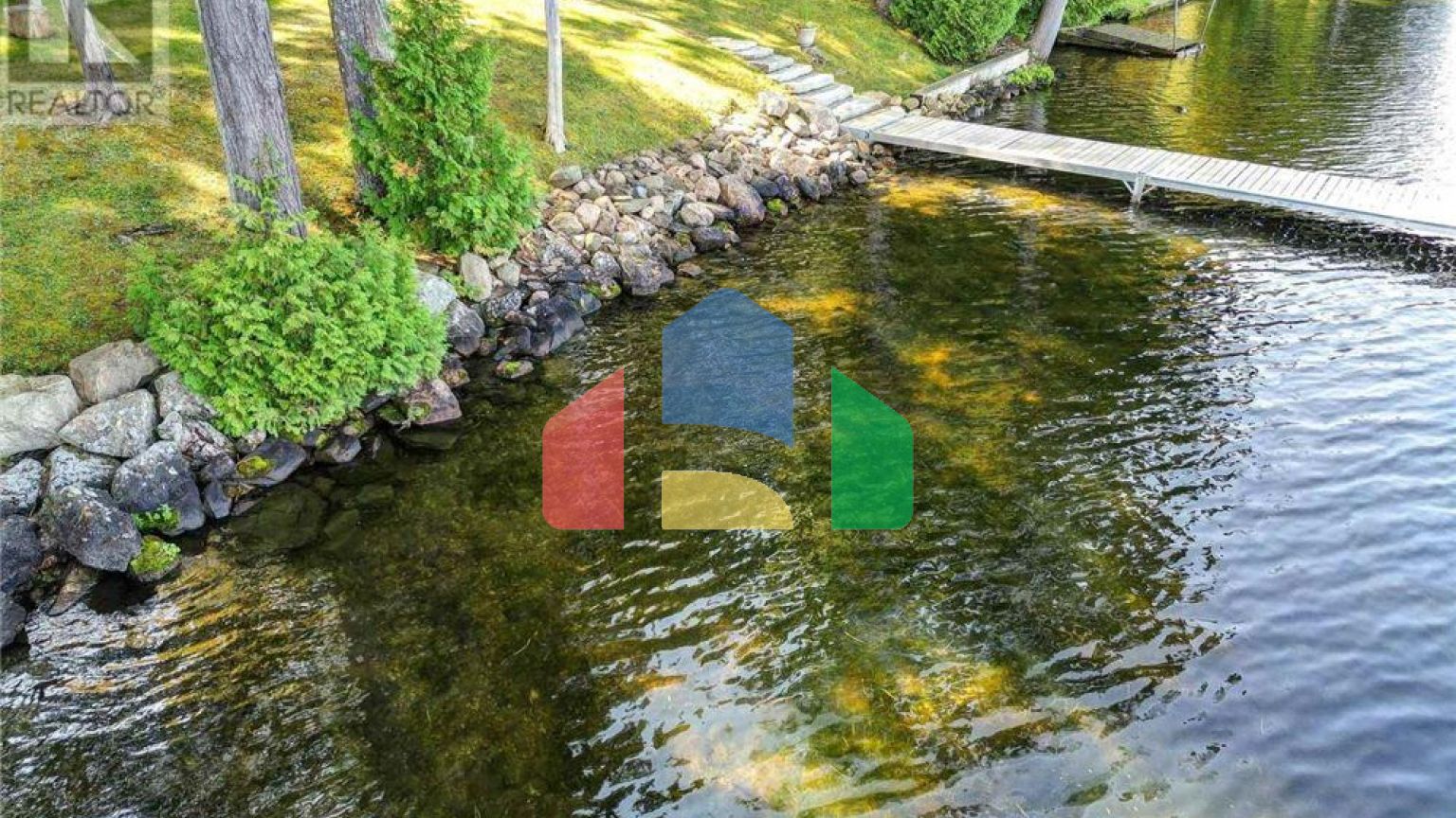 Residential - Single Family Home - Selwyn, Canada - Canada