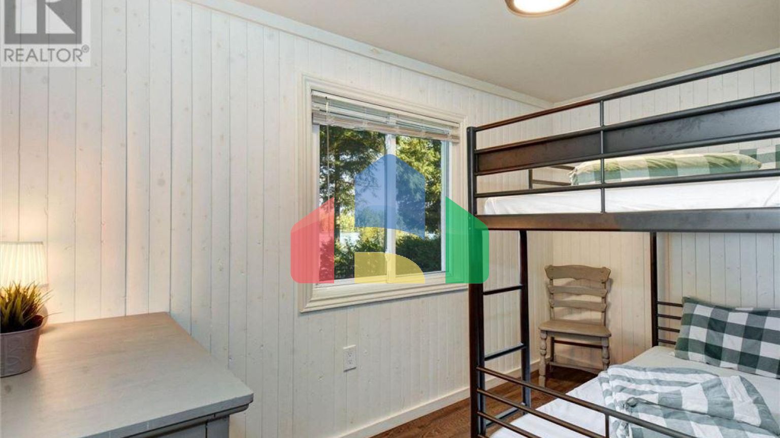 Residential - Single Family Home - Selwyn, Canada - Canada