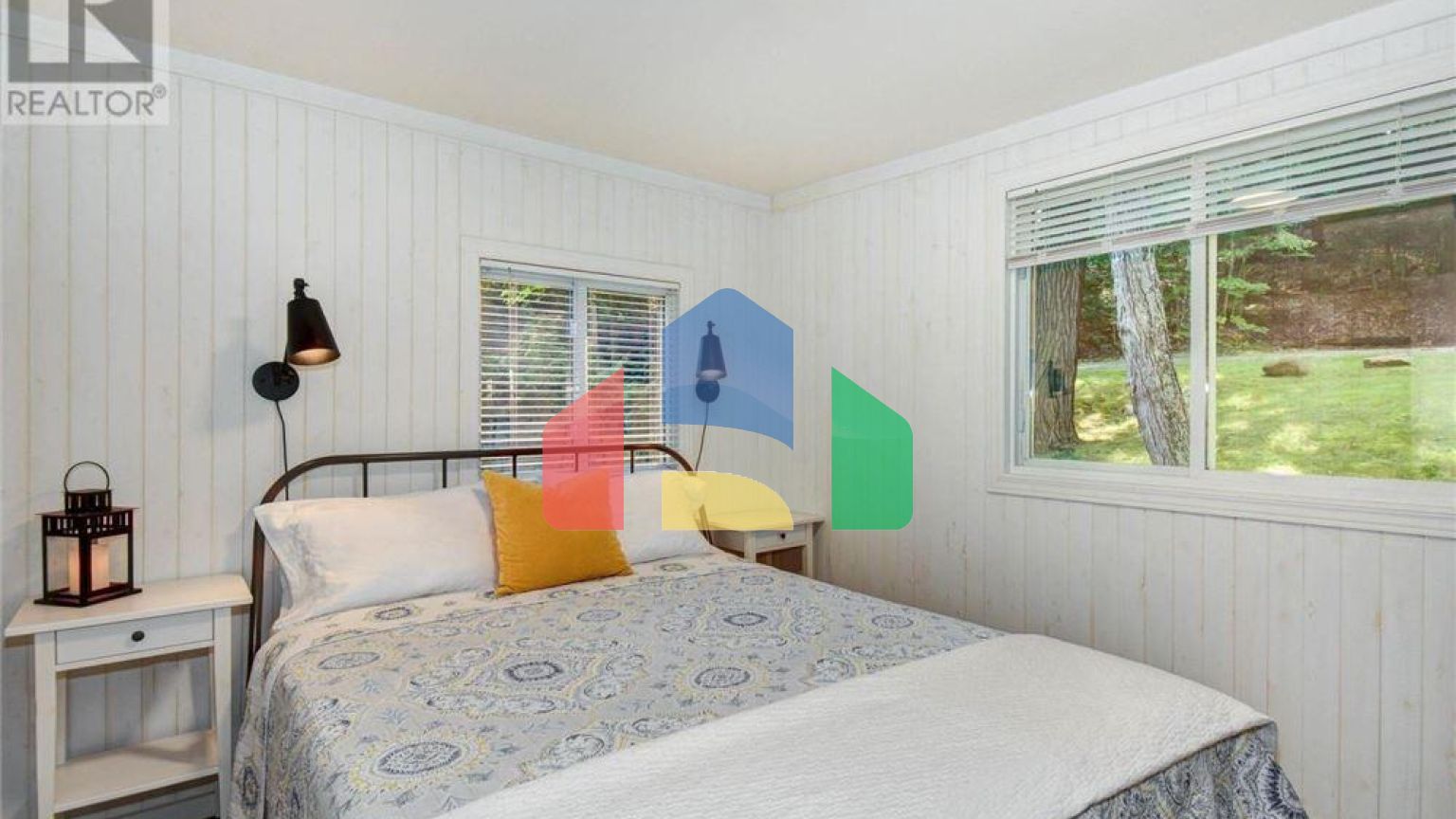 Residential - Single Family Home - Selwyn, Canada - Canada