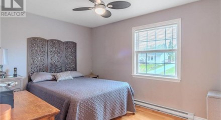 Residential - Single Family Home - Willow Grove, Canada - Canada