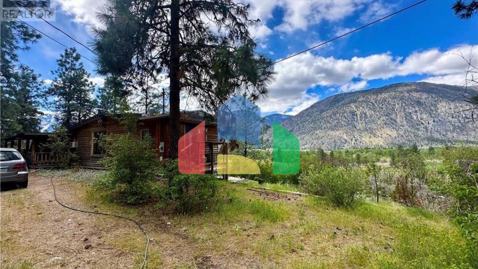 Residential - Single Family Home - Cawston, Canada - Canada