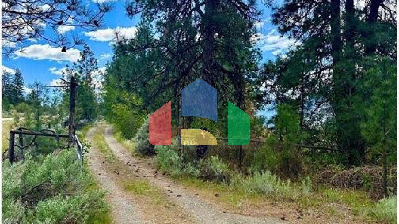 Residential - Single Family Home - Cawston, Canada - Canada