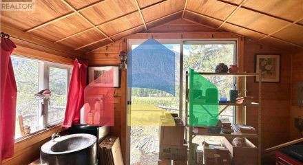 Residential - Single Family Home - Cawston, Canada - Canada