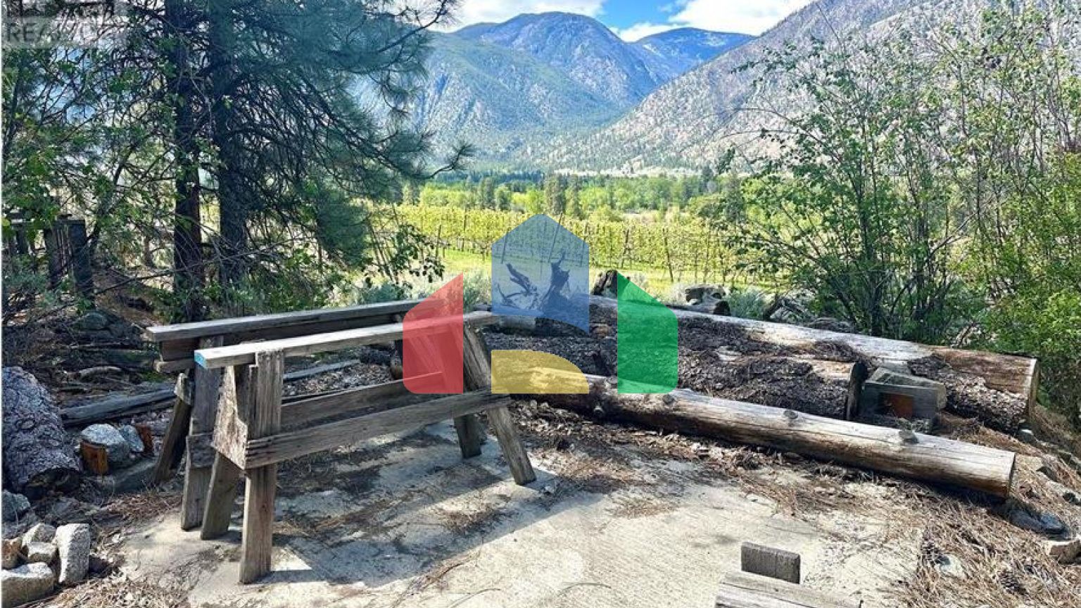 Residential - Single Family Home - Cawston, Canada - Canada