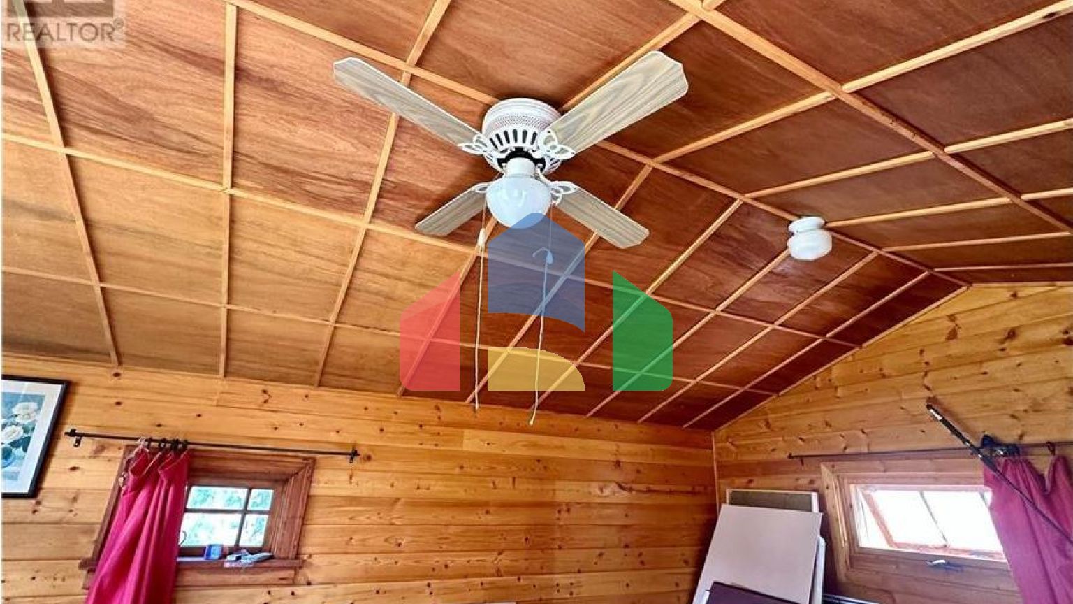 Residential - Single Family Home - Cawston, Canada - Canada