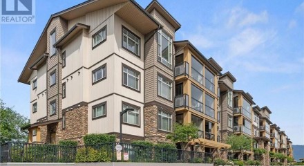 Residential - Condo/Apartment - Pitt Meadows, Canada - Canada