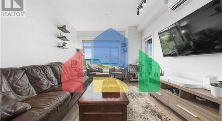 Residential - Condo/Apartment - Pitt Meadows, Canada - Canada