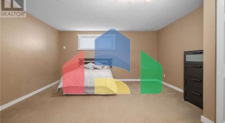 Residential - Single Family Home - Pitt Meadows, Canada - Canada