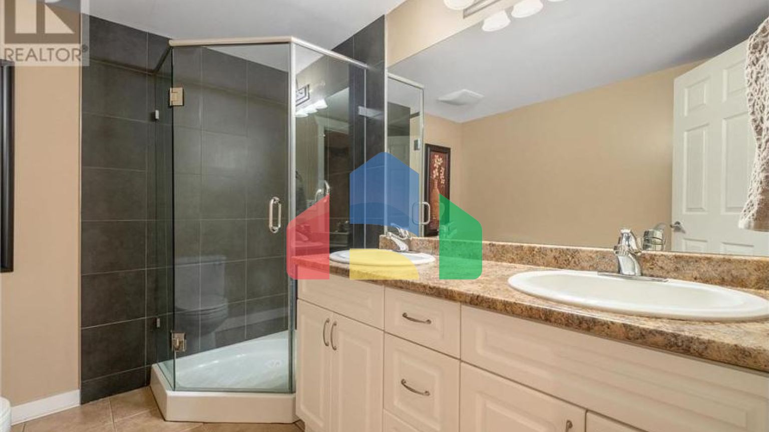 Residential - Single Family Home - Pitt Meadows, Canada - Canada