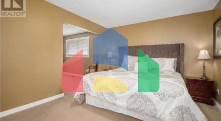 Residential - Single Family Home - Pitt Meadows, Canada - Canada