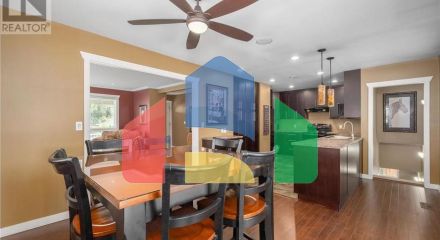 Residential - Single Family Home - Pitt Meadows, Canada - Canada