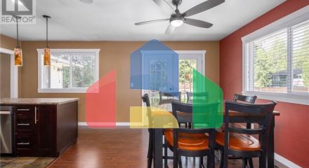Residential - Single Family Home - Pitt Meadows, Canada - Canada
