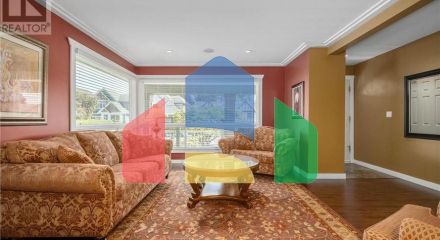 Residential - Single Family Home - Pitt Meadows, Canada - Canada