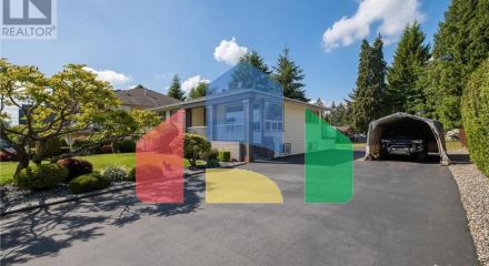 Residential - Single Family Home - Pitt Meadows, Canada - Canada