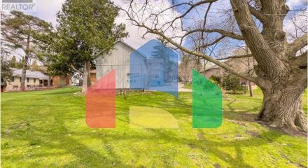 Commercial - Commercial/Retail - King, Canada - Canada