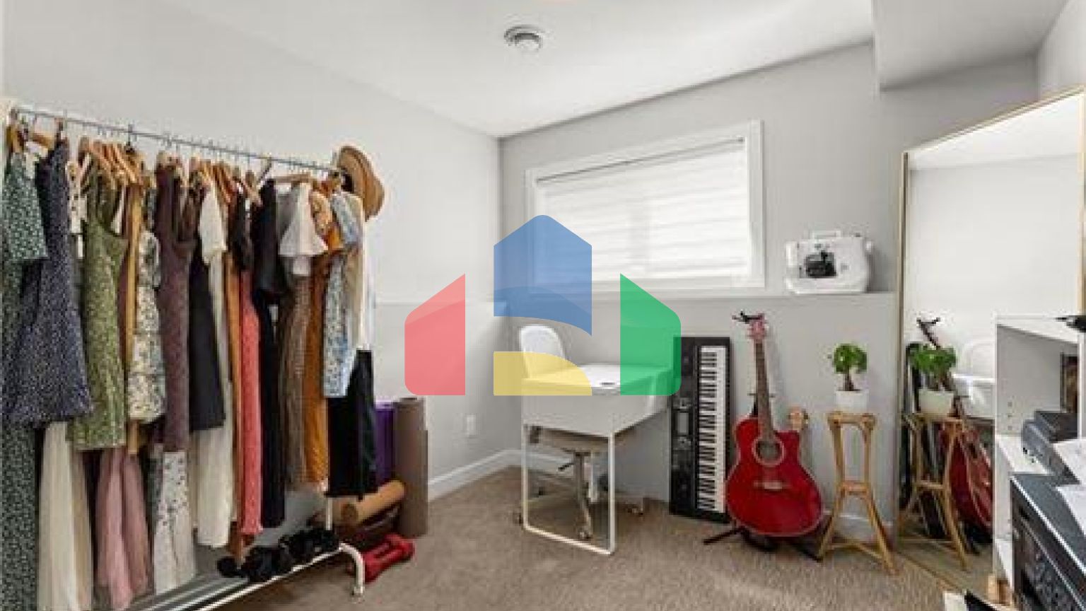 Residential - Single Family Home - Mitchell, Canada - Canada