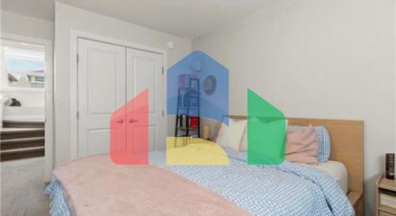 Residential - Single Family Home - Mitchell, Canada - Canada